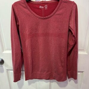 Zyia Active Wear Women's Red Long Sleeve Top